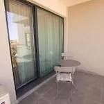 Escapism - Premium 1br With Parking