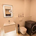 Escapism - Premium 1br With Parking
