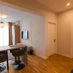 Escapism - Premium 1br With Parking Апартаменты