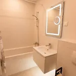 Апартаменты Escapism - Premium 1br With Parking