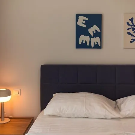 Escapism - Premium 1br With Parking بوخارست