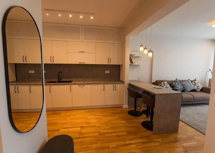 Escapism - Premium 1br With Parking Apartment