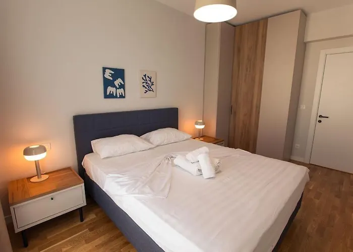 Escapism - Premium 1br With Parking