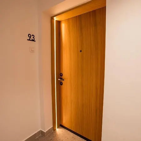 Escapism - Premium 1br With Parking * Bukurešť