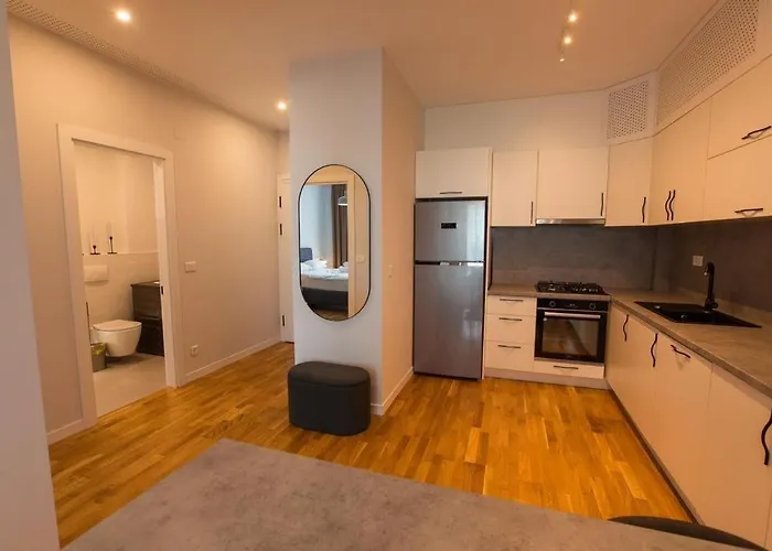 Apartment Escapism - Premium 1br With Parking Bucharest
